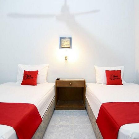 Hotel Reddoorz Syariah At Jalan Menteri Supeno Yogyakarta Exteriér fotografie