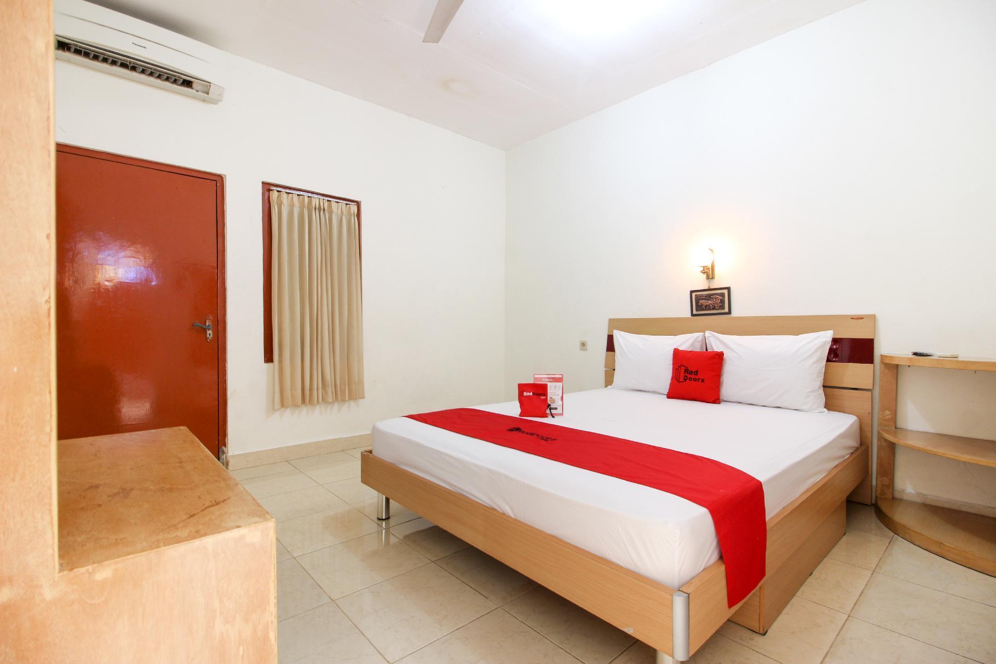 Hotel Reddoorz Syariah At Jalan Menteri Supeno Yogyakarta Exteriér fotografie