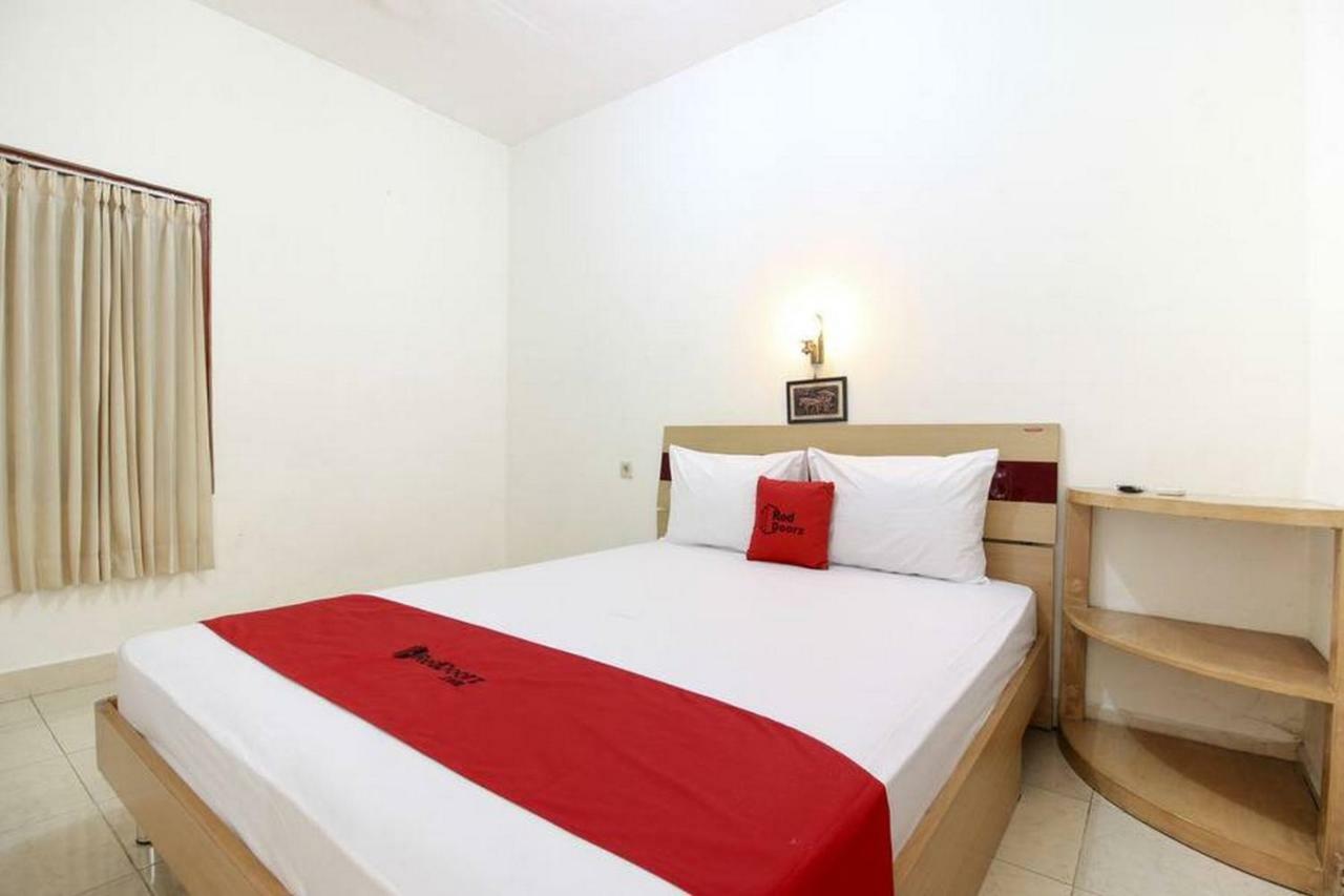 Hotel Reddoorz Syariah At Jalan Menteri Supeno Yogyakarta Exteriér fotografie